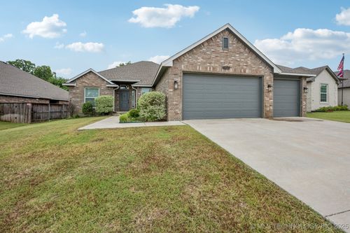 6370 E 146th St S, Bixby, OK, 74008-3963 | Card Image