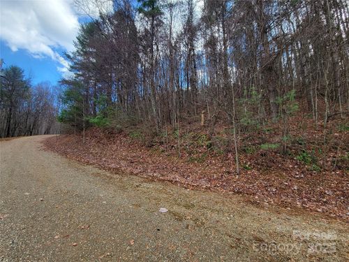 304-125 Lasso Ln, Waynesville, NC, 28785 | Card Image