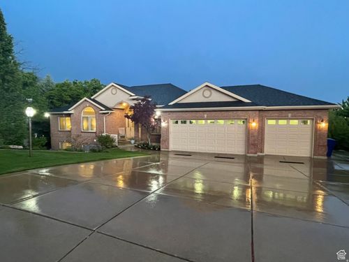 1921 Mohawk Ln, Ogden, UT, 84403-4695 | Card Image