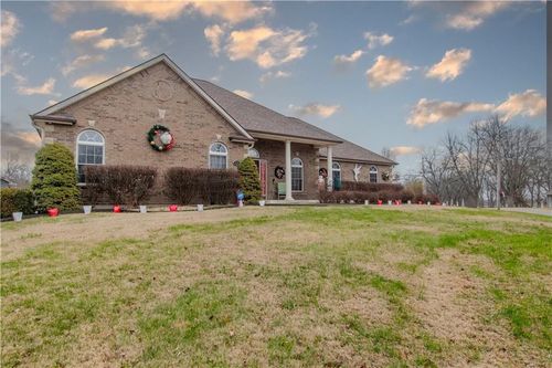 317 S Kentucky St, Adrian, MO, 64720-9227 | Card Image