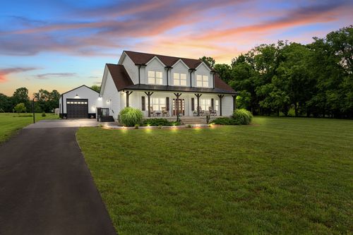 1675 Walnut Hill Rd, Lebanon, TN, 37090-2725 | Card Image