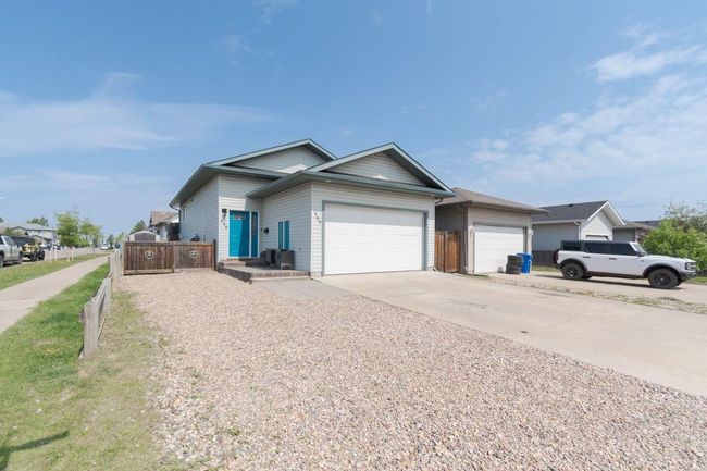 100 Swanson Crescent, House other with 4 bedrooms, 3 bathrooms and 5 parking in Fort Mcmurray AB | Image 37