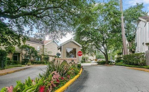 402-2100 Tanglewilde Street, Houston, TX, 77063 | Card Image