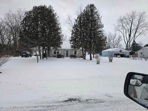 3821 Myrtle Rd, Burtchville, MI, 48059-2234 | Card Image