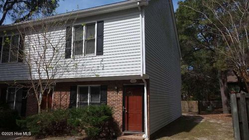 apt-902-3200 Crystal Oaks Ln, Morehead City, NC, 28557-3282 | Card Image