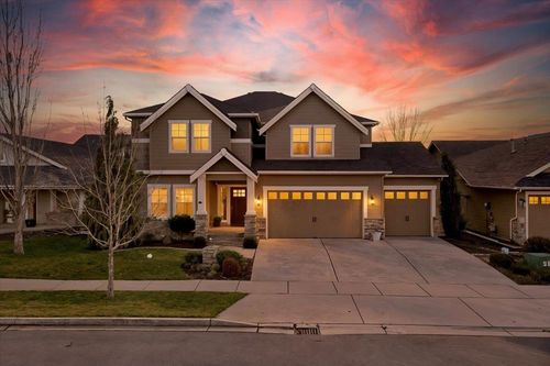 1821 S Shamrock Dr, Spokane Valley, WA, 99016-5076 | Card Image