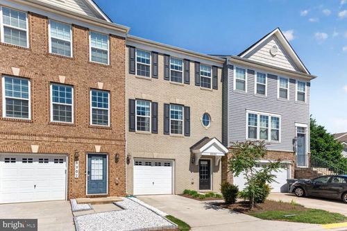 8909 Englewood Farms Dr, MANASSAS, VA, 20112-5884 | Card Image