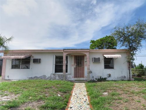 525 Nw 16th St, Pompano Beach, FL, 33060 | Card Image