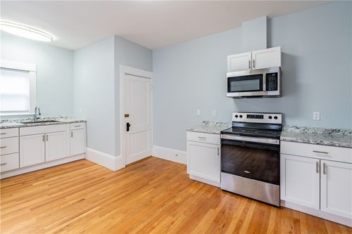 168 Waterman Ave, East Providence, RI, 02914-3523 | Card Image