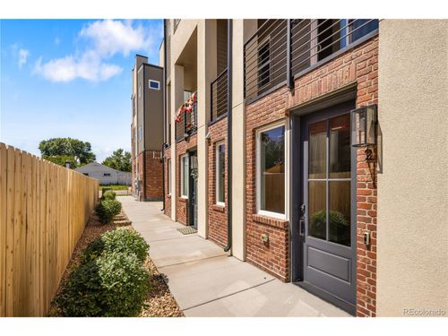 2-3820 N Olive St, Denver, CO, 80207 | Card Image