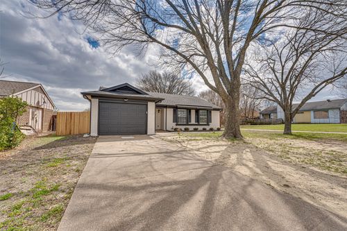 226 Rockwall Pkwy, Rockwall, TX, 75032-5609 | Card Image
