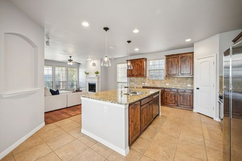 520 Eastland Dr, Lewisville, TX, 75056-5872 | Card Image