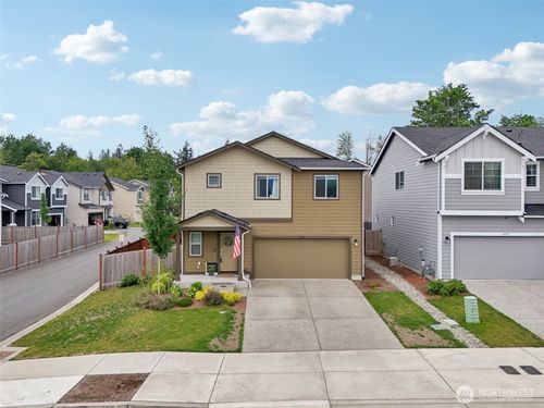 1423 Cascade St, Sultan, WA, 98294-7773 | Card Image