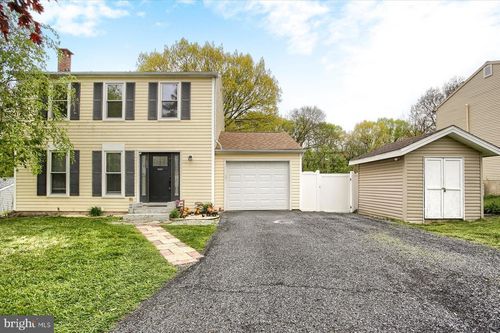1680 Pebble Brook Ln, HARRISBURG, PA, 17110-9593 | Card Image