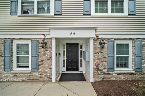 e-24 Wall St, Canton, MA, 02021-5200 | Card Image