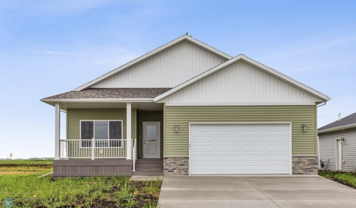 7635 Cub Creek Way, Horace, ND, 58047-5527 | Card Image
