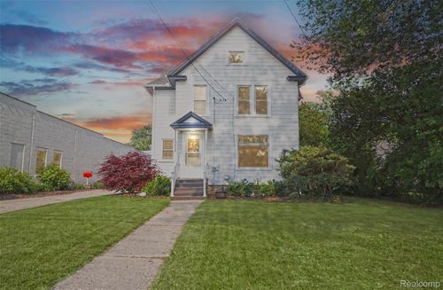 74054 Church St, Armada, MI, 48005-3447 | Card Image