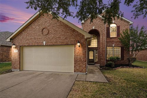804 W Bend Blvd, Burleson, TX, 76028-8037 | Card Image