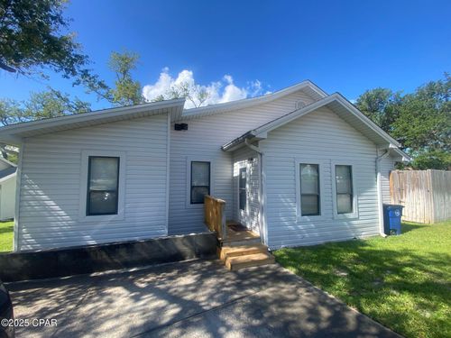 504 E 4th St, Panama City, FL, 32401-3712 | Card Image