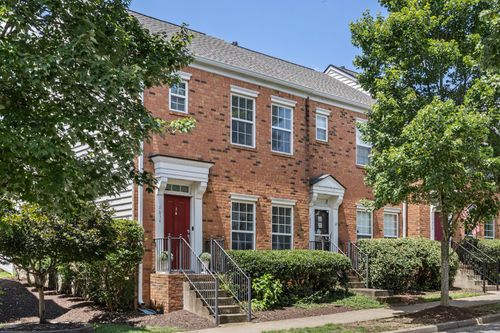 7834 Heaton Way, Nashville, TN, 37211-7053 | Card Image