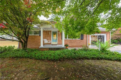 3826 Powell Ave, Coventry Township, OH, 44319-2735 | Card Image