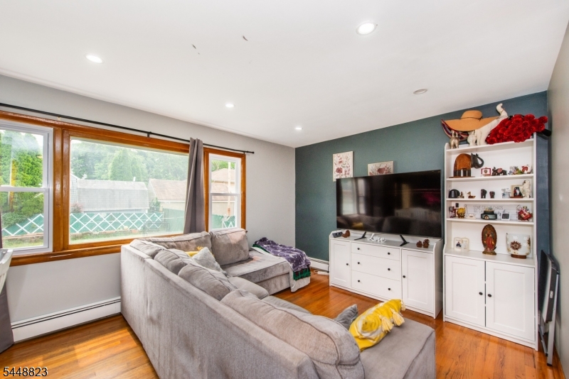 Residential in Clifton City 5