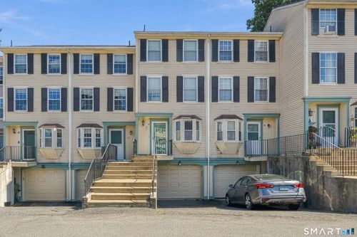 15-15 Rising Trail Dr, Middletown, CT, 06457-1672 | Card Image