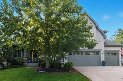 9311 W 155th Ct, Overland Park, KS, 66221-9715 | Card Image
