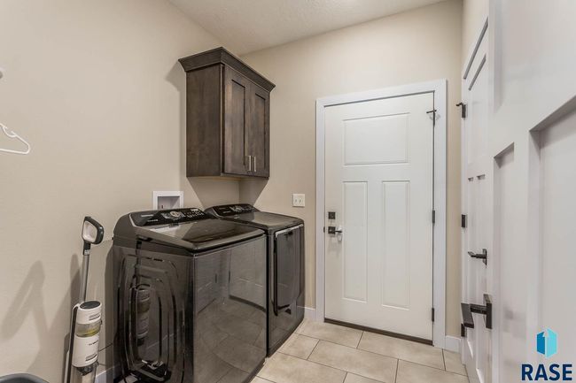 804 Johnson Creek Ct, House other with 3 bedrooms, 2 bathrooms and null parking in Harrisburg SD | Image 18