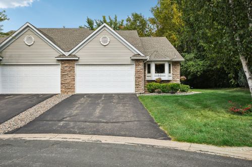 1010 Hesli Hill Court, Shoreview, MN, 55126 | Card Image