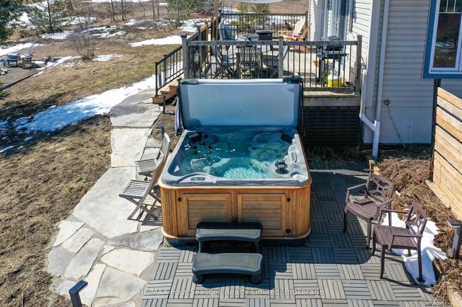 139 Young Dr, House other with 3 bedrooms, 2 bathrooms and 6 parking in Unknown ON | Image 23