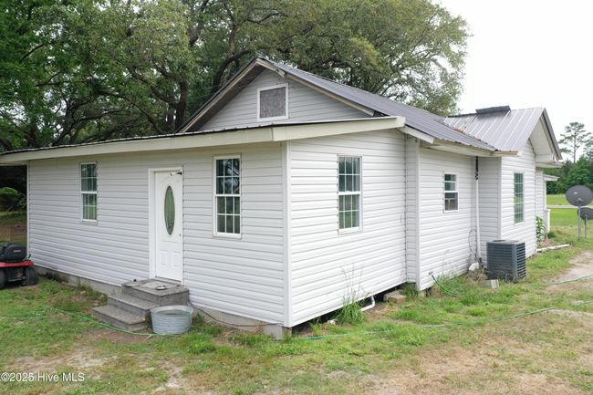 5542 Old Us Highway 74, House other with 2 bedrooms, 2 bathrooms and null parking in Chadbourn NC | Image 20