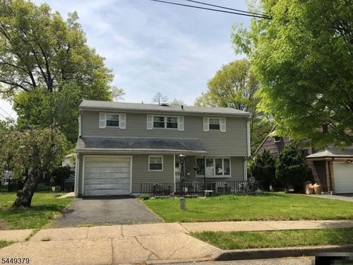 272 Egolf Dr, Rahway, NJ, 07065-4216 | Card Image