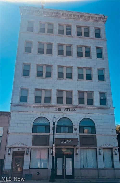 apt-203-5644 Broadway Ave, Cleveland, OH, 44127-1753 | Card Image