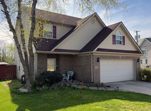 229 Cameron Dr, Nicholasville, KY, 40356-2455 | Card Image