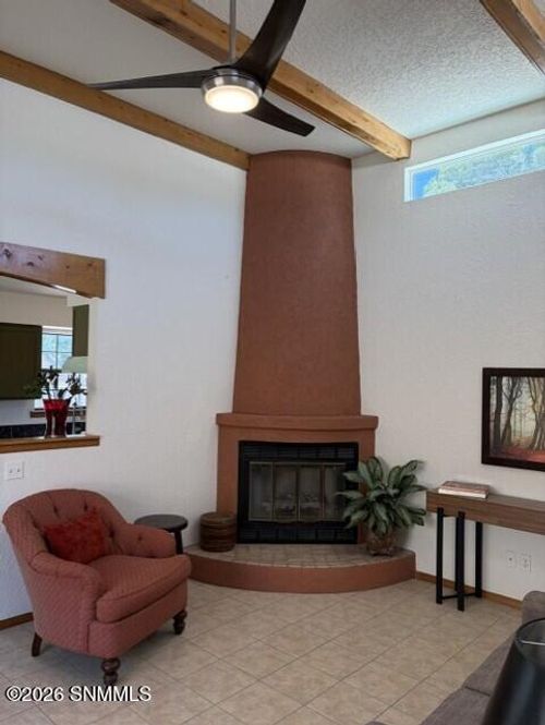 1015 Galvan Dr, Las Cruces, NM, 88005-1502 | Card Image