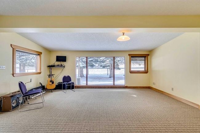 100 Saddle Road, House other with 3 bedrooms, 3 bathrooms and null parking in Bragg Creek AB | Image 29