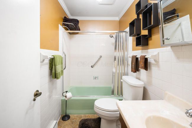 1826 Arlington Dr, House other with 3 bedrooms, 2 bathrooms and null parking in Lima OH | Image 24