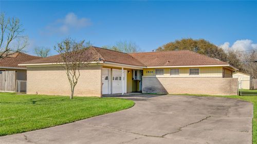 1510 W 11th St, Freeport, TX, 77541-5146 | Card Image