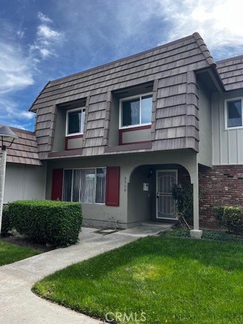 4530 Larwin, Cypress, CA, 90630 | Card Image