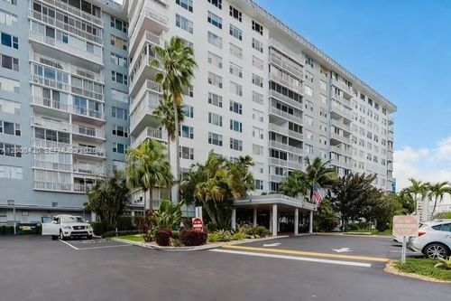 apt-411-3800 Hillcrest Dr, Hollywood, FL, 33021-7937 | Card Image