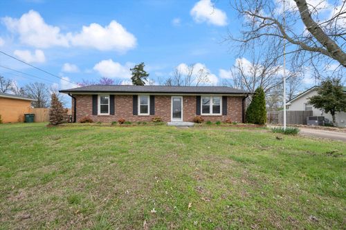 615 Rosa Dr, Lebanon, TN, 37087-4035 | Card Image