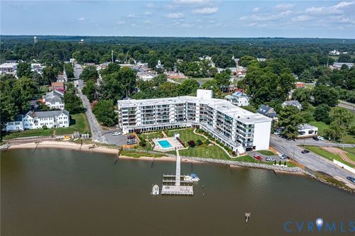 110-128 Prince St, Tappahannock, VA, 22560-5031 | Card Image