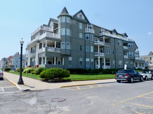 14-4 Ocean Ave, Ocean Grove, NJ, 07756-1691 | Card Image