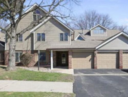 apt-2-2027 Ashbury Ln, Schererville, IN, 46375-2690 | Card Image