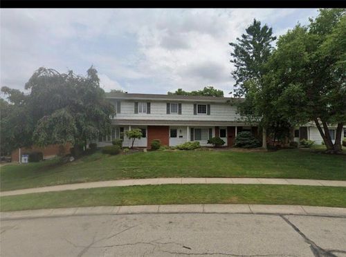 6074 Norwell Dr, Dayton, OH, 45449-3112 | Card Image