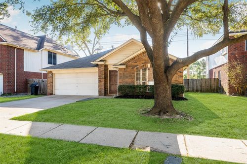16007 Lakestone Dr, Tomball, TX, 77377-8490 | Card Image