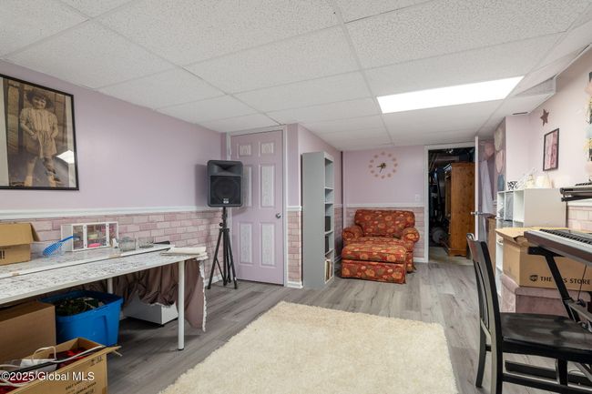 Basement-craft room | Image 39