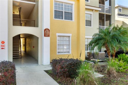 4-204-4751 Travini Cir, SARASOTA, FL, 34235-2645 | Card Image