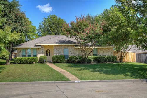 102 Teakwood Dr, Rockwall, TX, 75087-3204 | Card Image